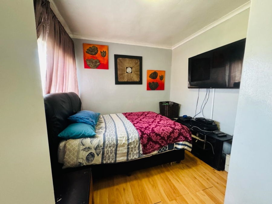 3 Bedroom Property for Sale in Ravensmead Western Cape